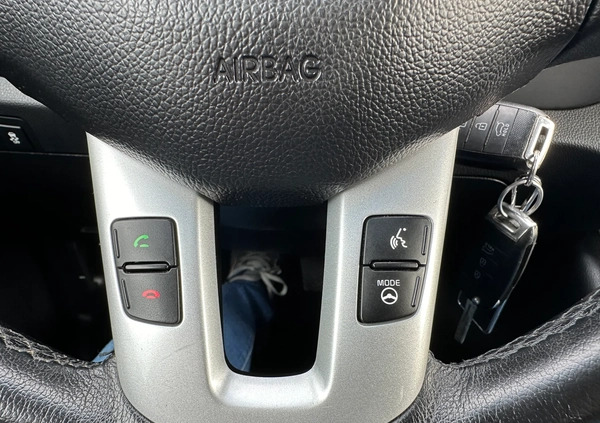 Kia Sportage cena 47900 przebieg: 183000, rok produkcji 2014 z Stawiszyn małe 211